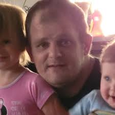 Shane Snowden's Instagram, Twitter & Facebook