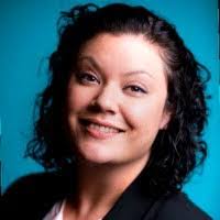 Laura Paschal's Instagram, Twitter & Facebook