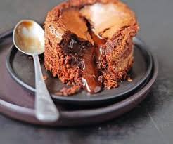 Le Meilleur Mi Cuit Au Chocolat Recette Recette Dessert Dessert Moelleux Au Chocolat