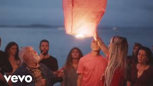 Des milliards de petits corps. Sophie Tapie We Love Youtube