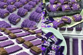 Masukkan tepung kek dan serbuk badam kisar. Cara Buat Tart Cadbury Sedap Dan Mudah Biskut Raya Mewah Makan Sebijik Confim Tak Cukup Daily Masak