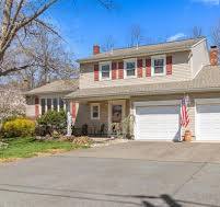 461 Beecher Pl