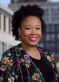 Doris Parent's Instagram, Twitter & Facebook