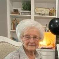 Janice Hamlin's Instagram, Twitter & Facebook