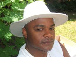 Patrick PAULINEAU, 53 ans (MONTMIRAIL, PARIS)