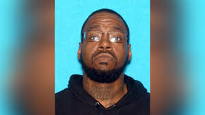 Suspect captured after shooting during robbery attempt at Spring Hill home 