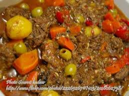 Beef Caldereta With Cheese Recipe Panlasang Pinoy Meaty Recipes Recipe Beef Caldereta Beef Caldereta Recipe