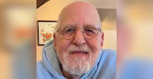 Paul Tesch's Instagram, Twitter & Facebook