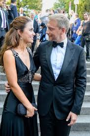 Chefreporterin @rtl politik magazine | twuko. Christian Lindner Zeigt Seine Neue Liebe Franca Lehfeldt