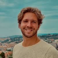 400+ "Piotrowski" profiles