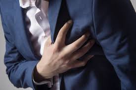 Le informazioni e i consigli del direttore dell'unità di cardiologia all'ulss10, dottor francesco di pede. Cosa Fare In Caso Di Infarto I Consigli Di Primo Soccorso Ohga