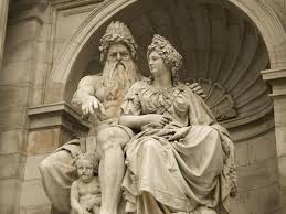 Zeus Loved Hera But He Also Loved Greece And Often Snuck Down To Earth In Disguise To Marry And Bear Chil Zeus And Hera Greek And Roman Mythology Hera Goddess