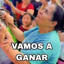 Yo al ver mi candidata favorita a Reyna Maya: