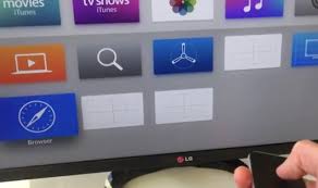 Apple doesn't offer their safari web browser on the apple tv. New Apple Tv Has Been Hacked To Run Native Tvos Web Browser Video Iphone In Canada Blog