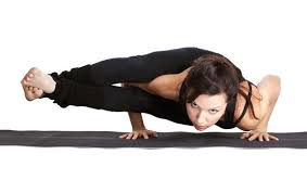 Side Crow Pose Lovemyyoga Com My Goal Yoga Crow Pose Crow Pose Side Crow Pose