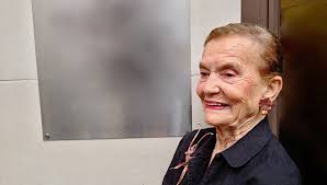 5 out of 5 stars. Claude Lalanne Fantastical Sculptor And Designer Dies Aged 93 Artlyst