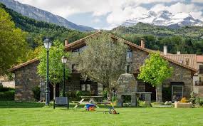 Formigal, panticosa, astún y juega y disfruta del entorno rural que te ofrece jaca y sabiñánigo. 457 Casas Rurales En Pirineo Aragones