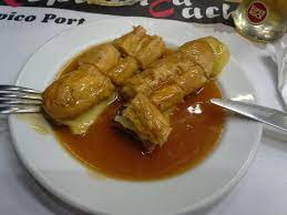 Yes, cachorro is used in portugal, but it means a puppy, a young dog. Portuguese Hot Dogs Review Of Republica Cachorros Porto Portugal Tripadvisor