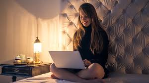 Kadınlarda Porno İzleme Alışkanlıkları: Pornonun Kadınlar ve Cinsellik  Üzerindeki Etkisi Nedir? - Evrim Ağacı