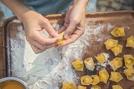 10 Corsi Di Cucina Online E Canali Youtube Per Diventare Bravi Ai Fornelli Conosco Un Posto