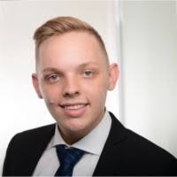 500+ "Bienek" profiles