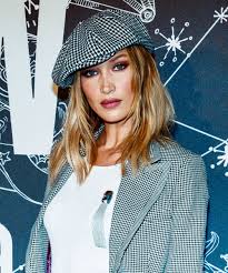 The hadid sisters have always maintained their respective beauty signatures: Www Refinery29 Com Images 8441238 Jpg