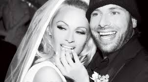 Pamela Anderson dan Rick Salomon Resmi Bercerai