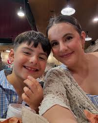 Shannon Garrett (@shannonraegarrett) • Instagram photos and videos