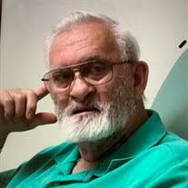 Lee Armstead's Instagram, Twitter & Facebook