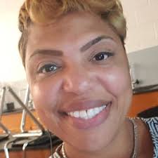 Sparkle Smith (@SparkleTSmith)