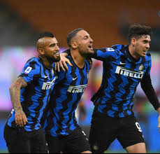 They led when mauro icardi scored the rebound after his header was saved. Sederet Fakta Pertempuran Dahsyat 7 Gol Inter Milan Vs Fiorentina