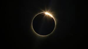 За дослідженнями астрологів, затемнення буде кільцевим. Sonyachne Zatemnennya 10 Chervnya 2021 Koli Divitisya V Ukrayini Parlament Ua