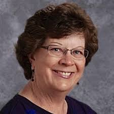 Twila Petersen's Instagram, Twitter & Facebook