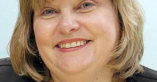 Derrick resigns as Hitchcock superintendent