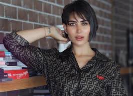 تسريحات شعر للعروس 2021,تسريحات مميزه لعروس مميزه,تسريحات للشعر القصير والطويل. Ø´Ø§Ù‡Ø¯ÙŠ Ù‚ØµØ§Øª Ø´Ø¹Ø± Ø§Ù„ÙƒØ§Ø±ÙŠÙ‡ Ø§Ù„Ù‚ØµÙŠØ± Ù…Ù† ÙˆØ­ÙŠ Ø§Ù„Ø¯ÙƒØªÙˆØ±Ø© Ø®Ù„ÙˆØ¯ Ø§Ù„Ø¥Ø®Ø¨Ø§Ø±ÙŠØ©