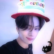 Sharing birthday pfps for enhypen fans