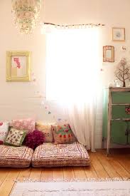 21 Cozy Makeshift Reading Nooks Home Decor Decor Room Inspiration