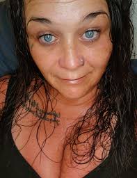 Looking for someone to edit photos with people added