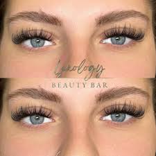 Try and avoid these 'so called' speed bumps, if anything they slow you  down! And don't be fooled by sanitary towels, I used 3 packets getting dry  after my shower 😕 be