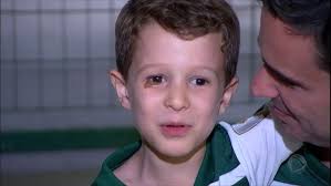 É DE FAMÍLIA? IRMÃO DE DANILO MOSTRA HABILIDADES NA ACADEMIA DE FUTEBOL