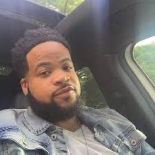 Fresh Rodriguez™ (@ForeverFlyIvy)