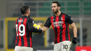 Ante rebic scores stunner as visitors leapfrog andrea pirlo's side in the table with huge win.soon. Ac Milan Vs Juventus 7 Pemain Absen Ini Formasi Terbaik Rossoneri Kumparan Com