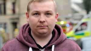 Hero neighbour saves lives of Paisley mum and teenage son trapped in flat  blaze