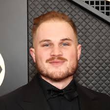 Zach Bryan gets in heated altercation with man using Meta glasses to film  in NYC bar