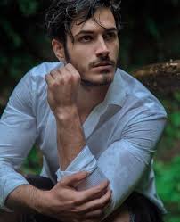 1,469 Likes, 25 Comments