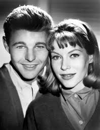 Does anyone remember Irving Nelson III around 1975 or his brothers Jerry  and Terry?