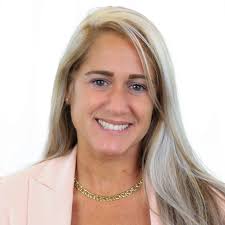 Heidi Sisco's Instagram, Twitter & Facebook