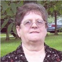 Amber Everett's Instagram, Twitter & Facebook