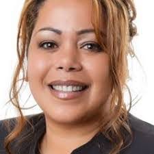 Tracy Pelland's Instagram, Twitter & Facebook