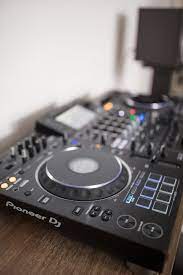 pioneer dj xdj xz 4 channel standalone controller for rekordbox dj and serato dj pro pioneer dj dj pro pioneer dj controller